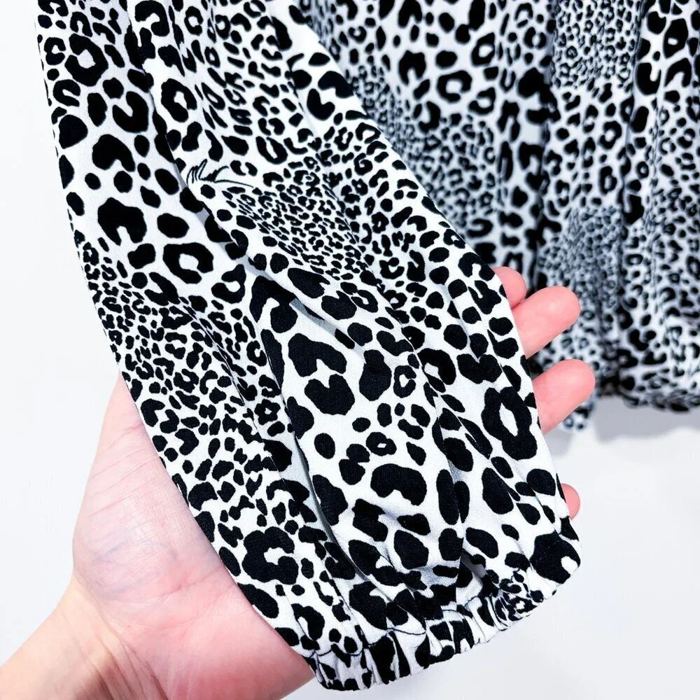 MICHAEL KORS Black & white Cheetah print ‎ top - Picture 3 of 8